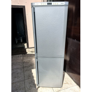 Холодильник Samsung RL33EASW (Серебристый). Photo 2